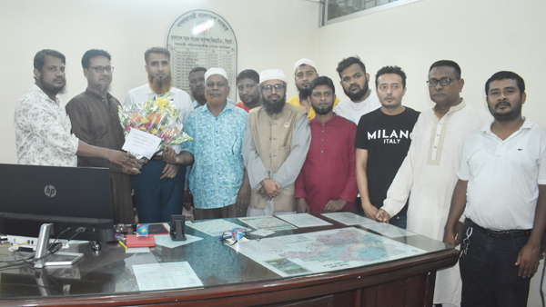 বিআরটিএ-এর সহকারী পরিচালকের সাথে সিএনজি অটোরিক্সা, অটোটেম্পু, টেক্সী, টেক্সীকার মালিক সমিতির সাক্ষাৎ
